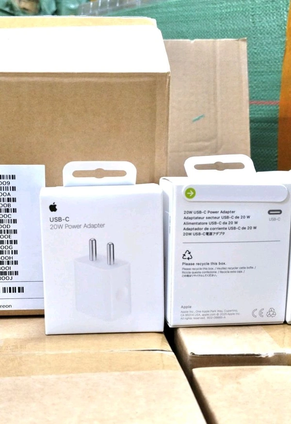Apple 20W USB-C Power Adapter, White (for iPhone, iPad & AirPods)