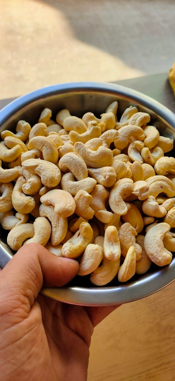 Cashew Nuts -240 Losse - 500gram