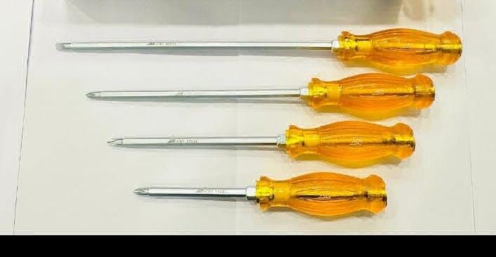 SCREW DRIVER / HISTORY デモテープ ジャパメタ Robertson, Phillips, and the History of the Screwdriver