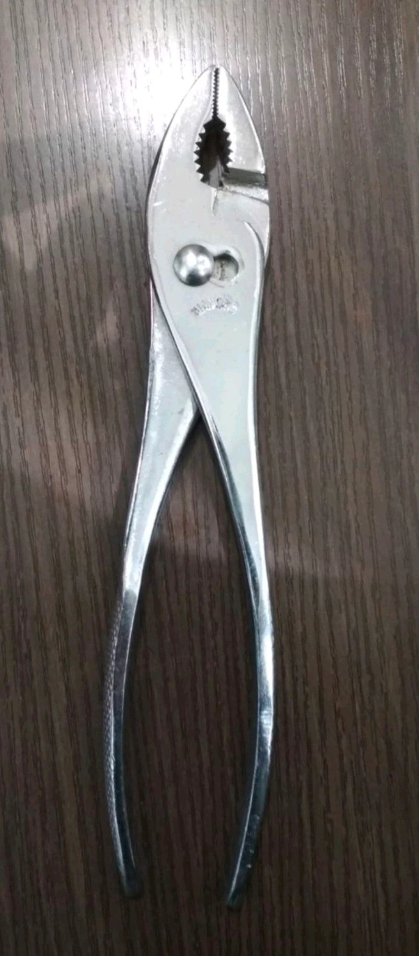 Slip Joint Plier 8" For All Service Centre 