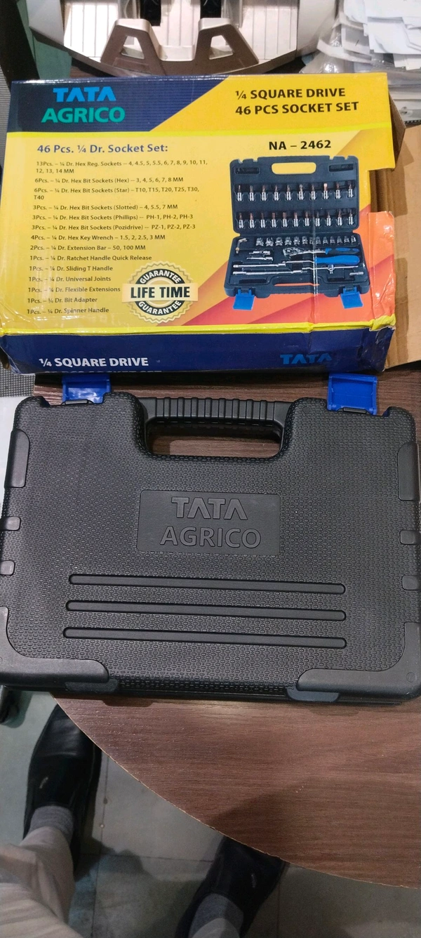 TATA SOCKET SET