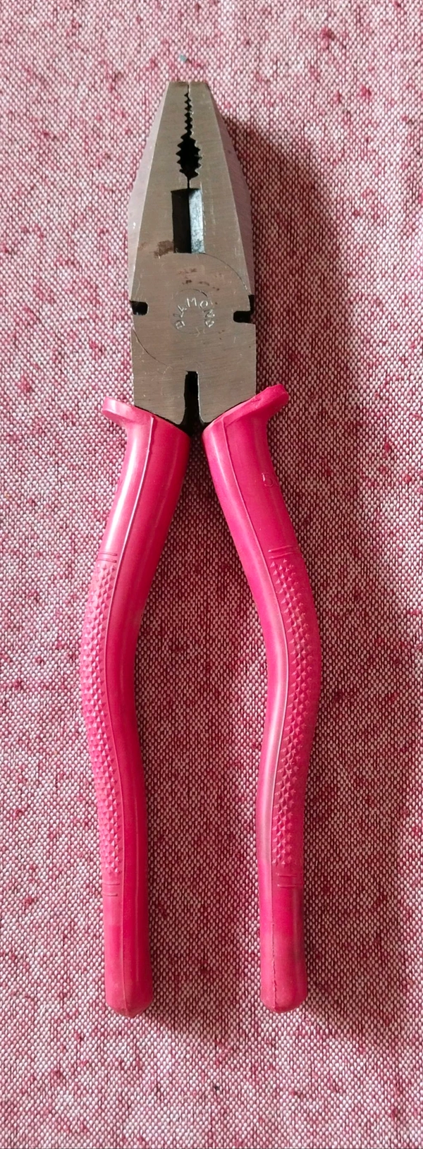Red Plier 8"