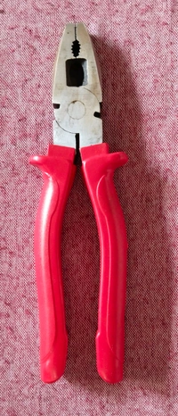 HD Plier 8"