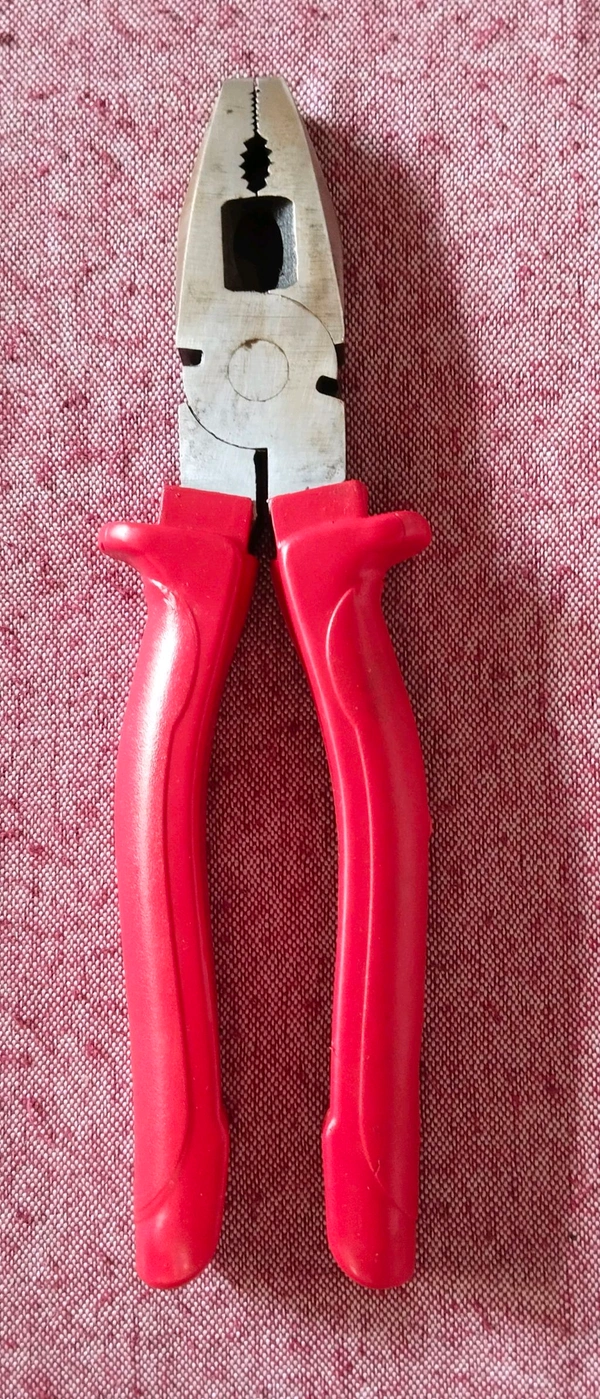 HD Plier 8"
