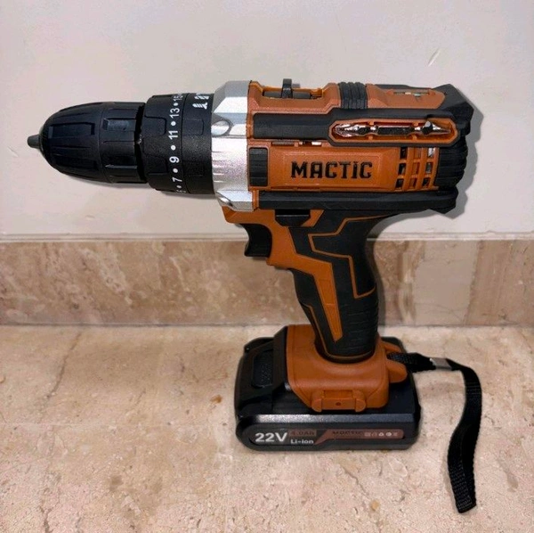 Cordless Drill Machine With Tool Kit 22V