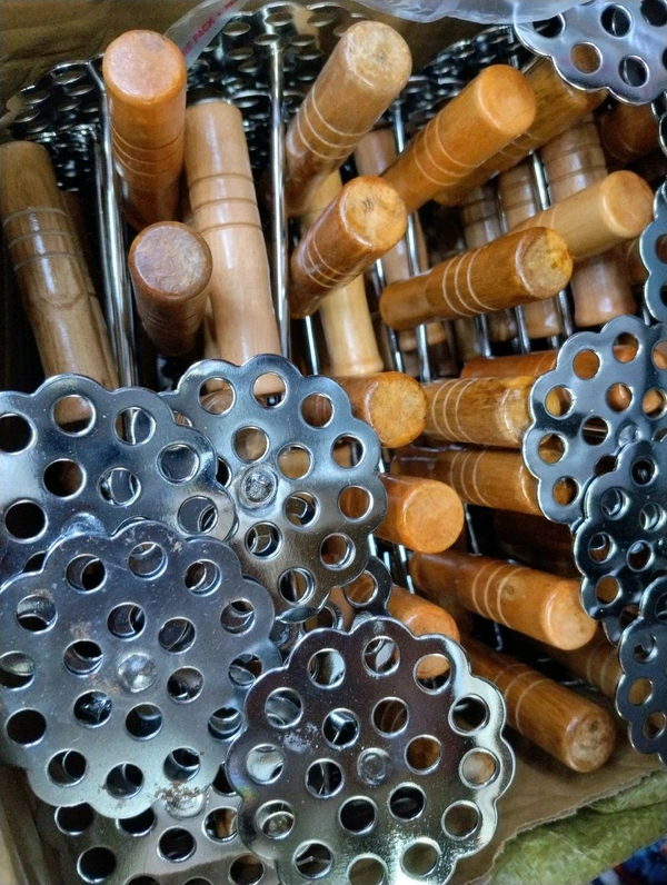 Hand Potato Massor ( Boiled Allo Pisne Wala) 