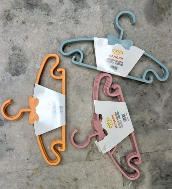 FSH5 Hangers For Home Use Pack Of 5pcs