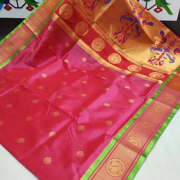 Kadiyal Maharani Paithani With Chakra Design