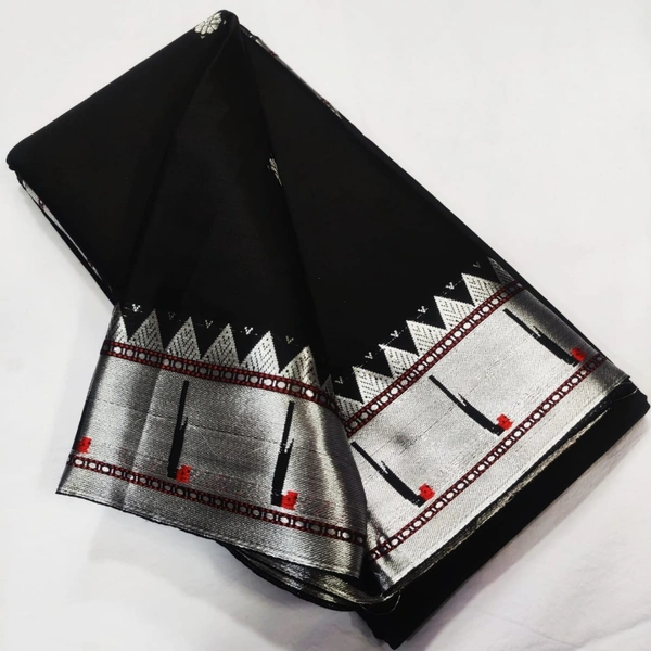 Muniyaa Paithani
