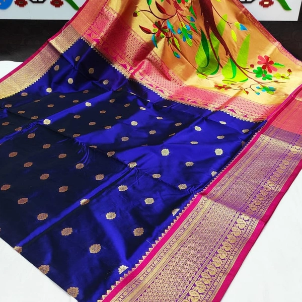 Indian Parrot Mhalsa Big Border Paithani