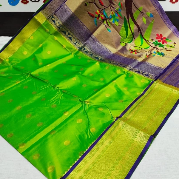 Indian Parrot Mhalsa Big Border Paithani