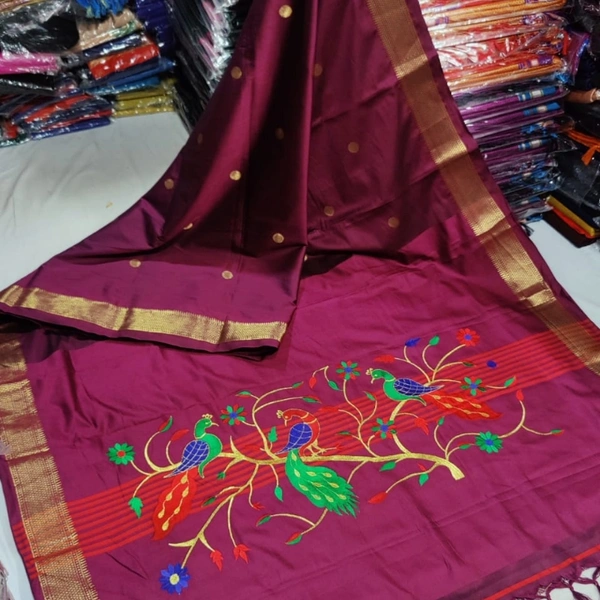Pranaavi Peacock Paithani