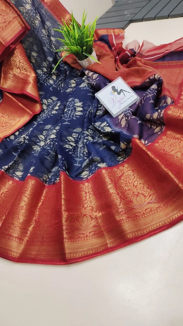 Maheshwari Saree