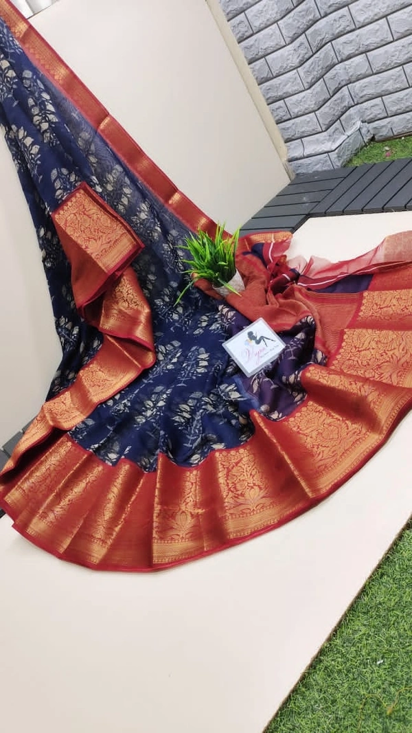 Maheshwari Saree