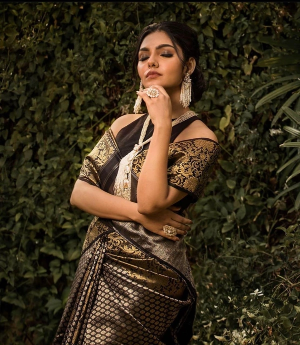 Soft Lichi Kanchipuram Silk