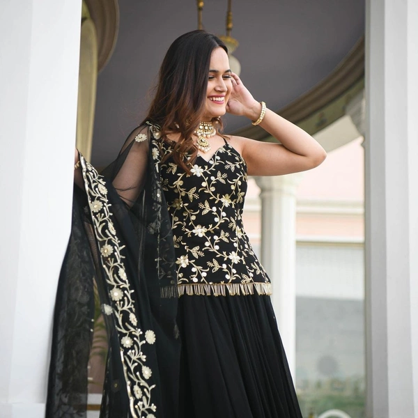 Heavy Georgette With Fully Embroidery Fully Stitched Upto 44size 