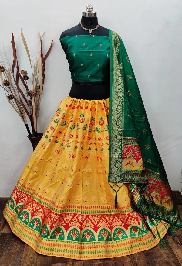 Pure Banarasi Silk Lehenga 