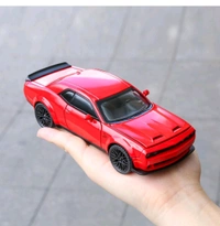 1:24 Scale Exclusive Alloy Metal Pull Back Die-cast Car Model with Sound Light Mini Auto Toy for Kids Metal Model Toy Car with Sound and Light? (1.24 Dodge Challenger-RED)