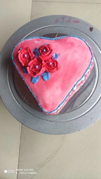Valentine's Special Heart Shape Cake - Red