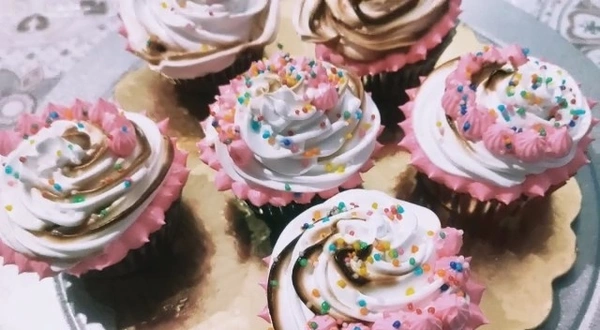 Strawberry Cupcakes - Pink and white