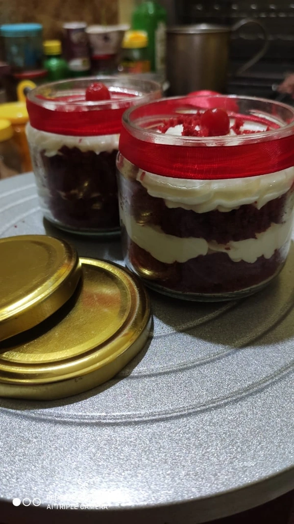 Red Velvet - Red, white and cherry