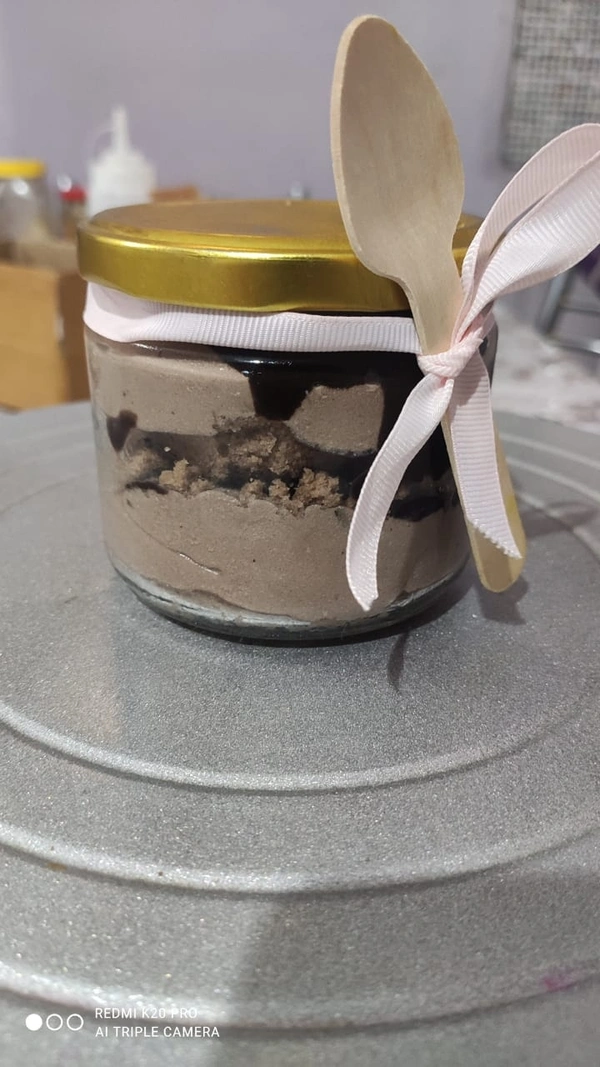 Chocolate Jar Cake - Chocolate
