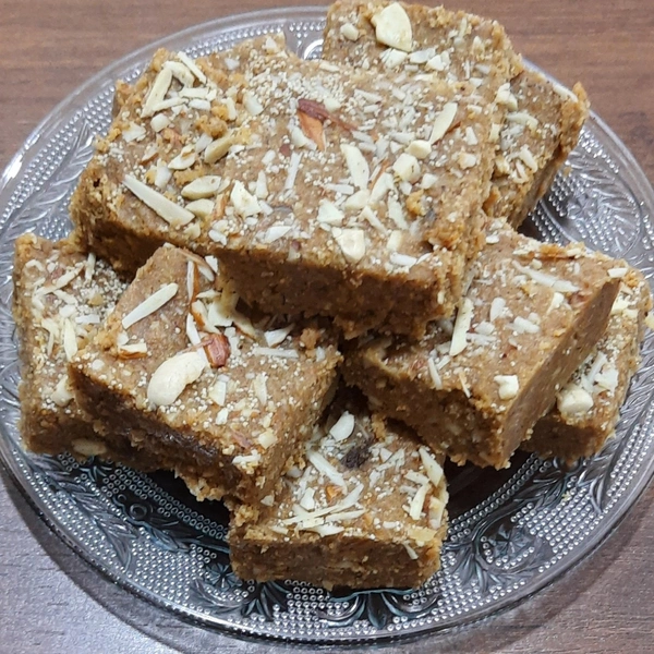 METHI PAAK
