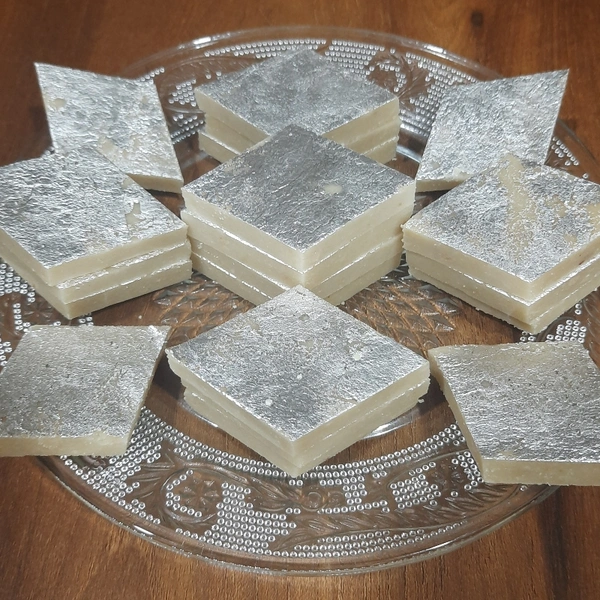 KAJU KATLI - 500 gm