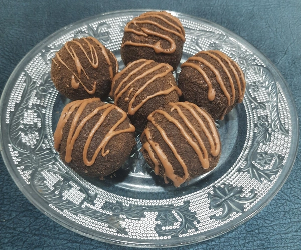CHOCO OREO TRUFFLE (WITH FRUIT-N-NUTS) - 250 gm