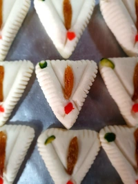 চিরুণ বাবু সন্দেশ (Chirun Babu Sandesh)