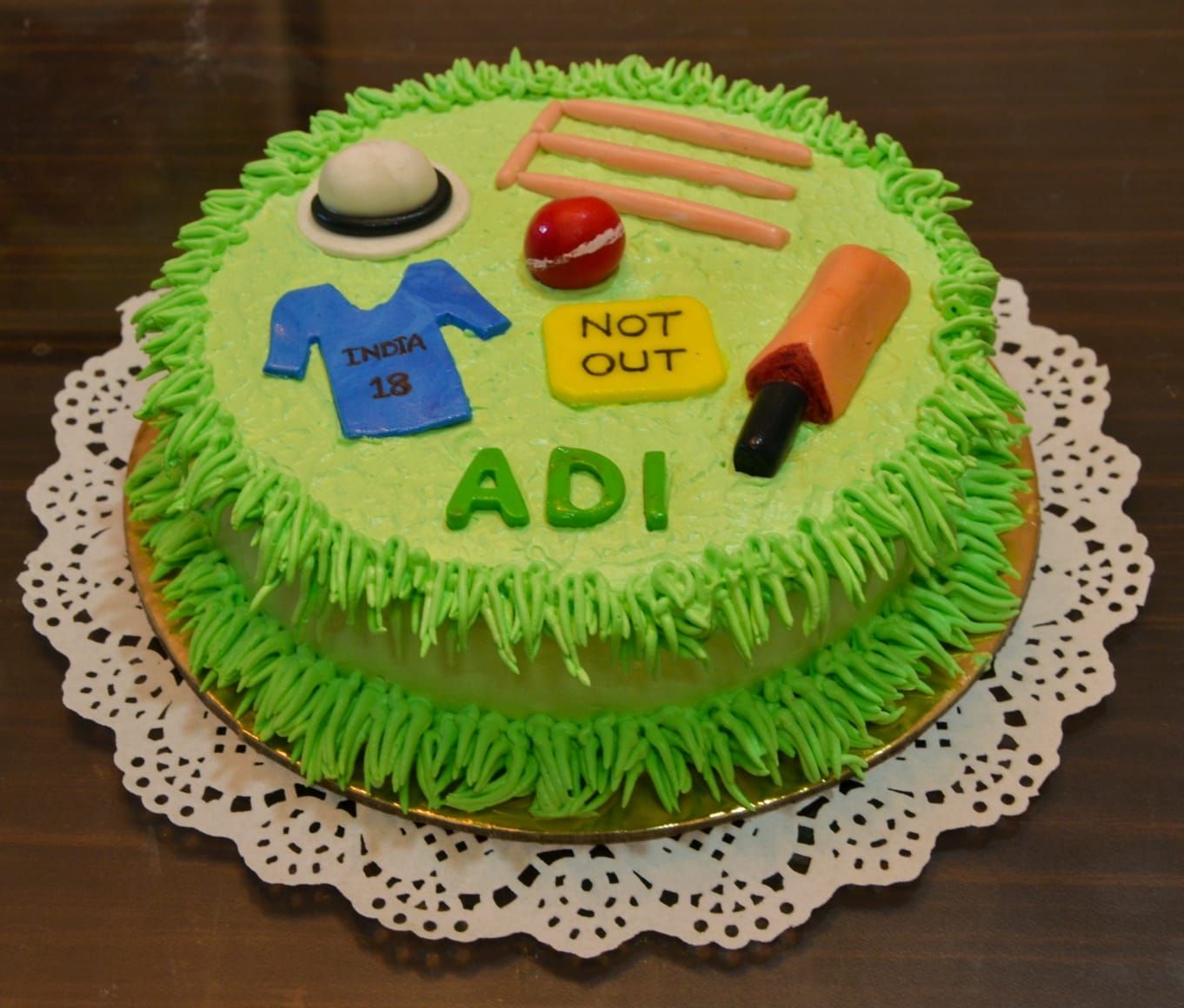 Order Cricket Theme Cake | Online Theme Cakes in Kolkata | Boffocakes