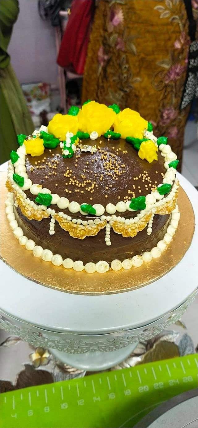 Mango Maharaja Cake at Rs 900/kilogram | मैंगो केक in Nashik | ID:  19778779133