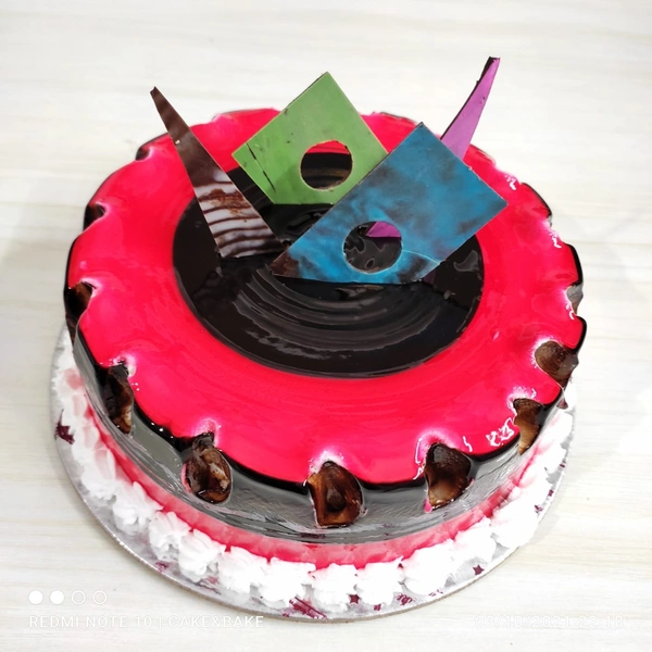 Red Tuffle Designer Cake - 1 Pound