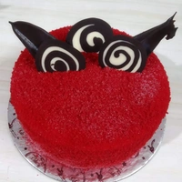 Scrumptious Red Velvet Cake - 2 Pound