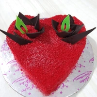 Designer Fresh Cream Cake - 1 Pound