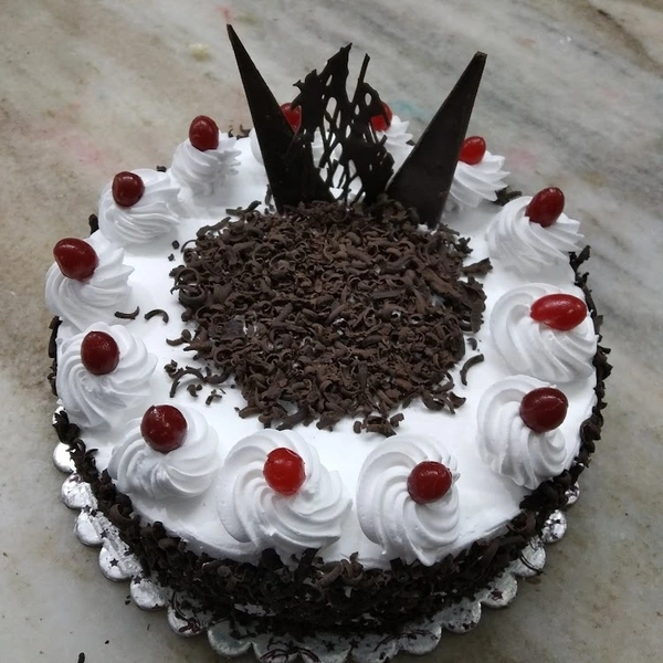 Black Forest Cake - 1 Pound