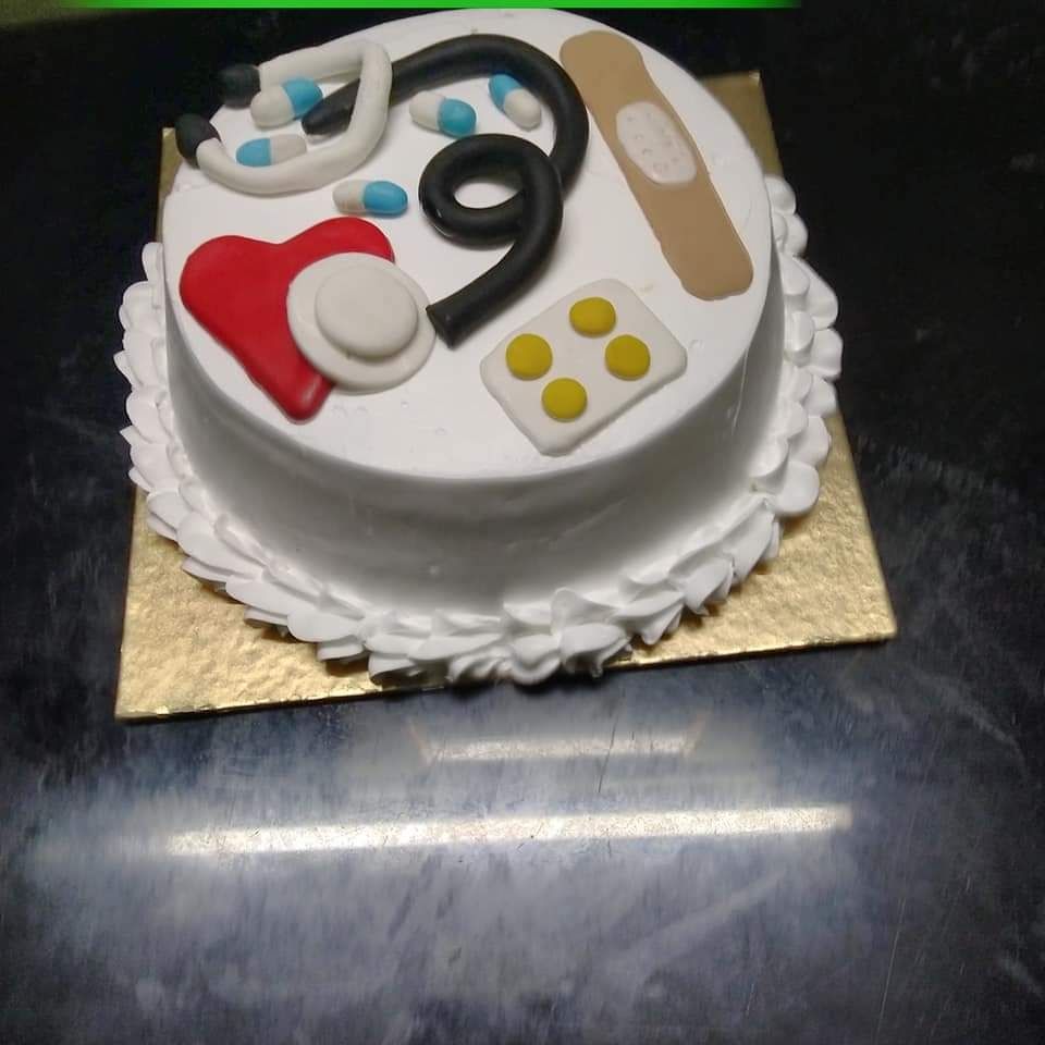 Doctor Theme Fondant Cake