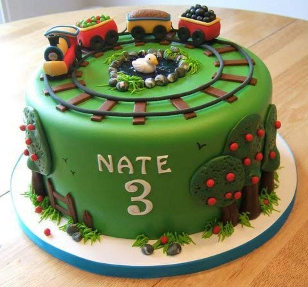 Tomas the train cake - Decorated Cake by Nataša - CakesDecor