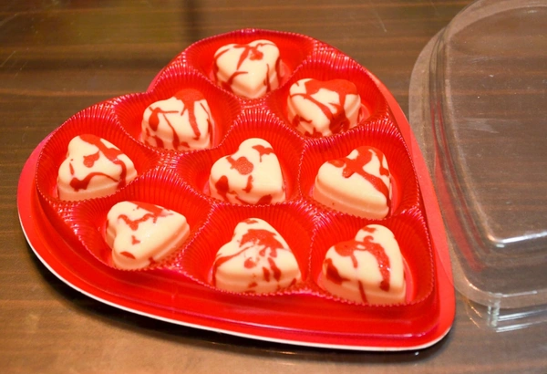 Love Chocolate Box 