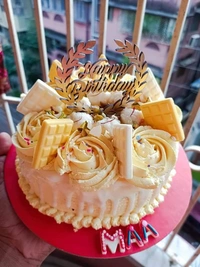 Milky Chocolate Cake - 1 Pound