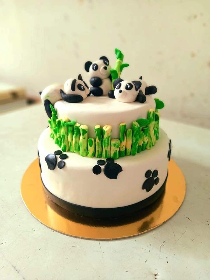 Cuddly Panda Cake at Rs 925/pack | Theme Cake in Kolkata | ID: 17939417448