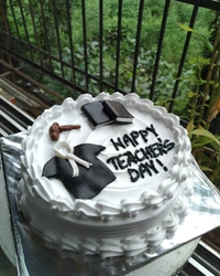Teacher's Day Cake - 1 Pound