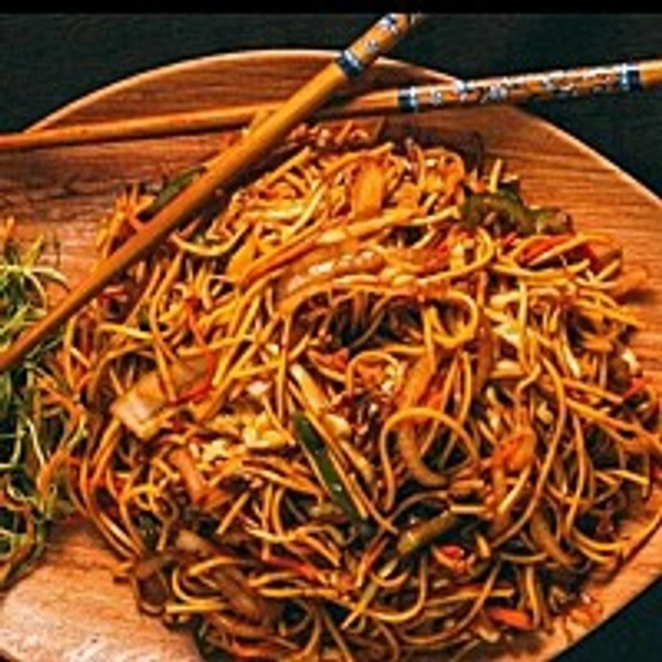 Wok Schezwan Noodls: + Chicken