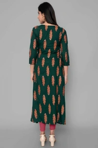 womens Rayon printed kurta - Green, M (Bust Size: 38 in, Size Length: 48 in)
