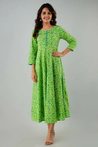 Women Printed Cotton Floral Kurta - S, Green