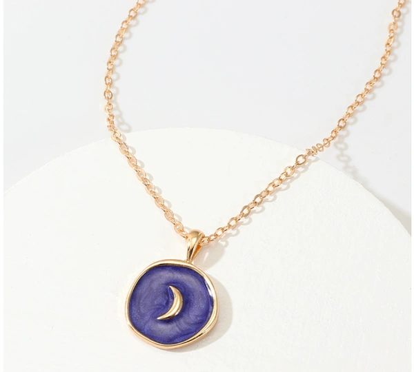 Moon and star décor irregular round charm necklace  - Blue