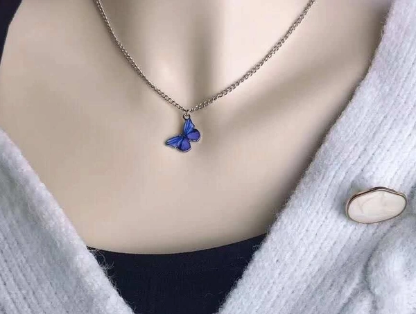 Cute Butterfly Chain -Blue - Free Size, Blue