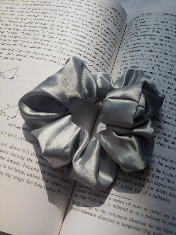 Solid Scrunchies - Grey
