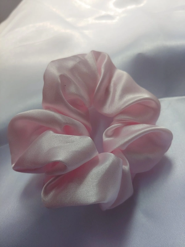 Solid Scrunchies Pink
