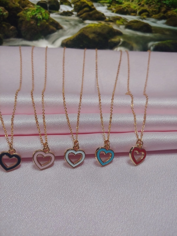 Blink Hallow Heart Chain  - Red